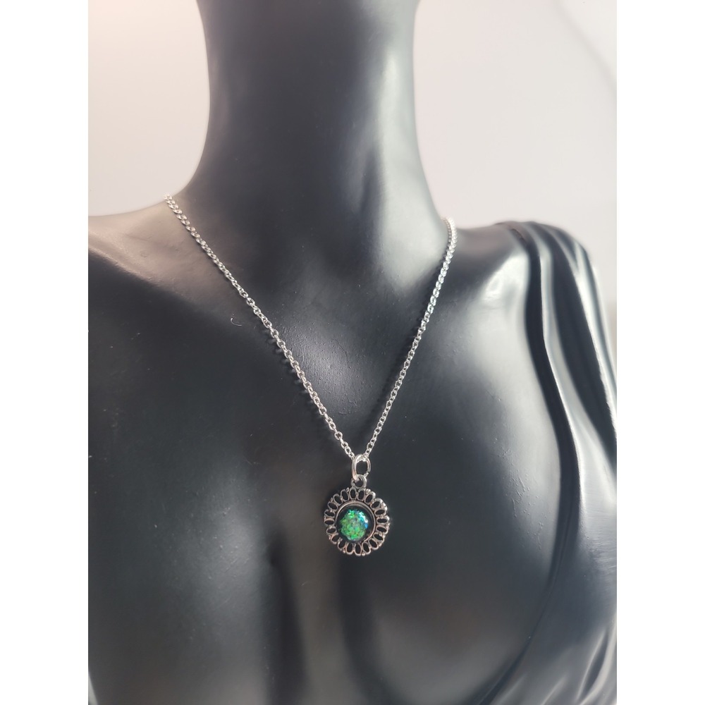 Silver Tone Blue Green Simulated Opal Sunburst Flower Pendant Necklace Round Cab